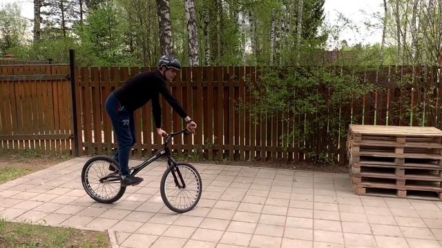 Крутка на заднее колесо. Полная и полу крутка. Как научиться? смотреть онлайн
