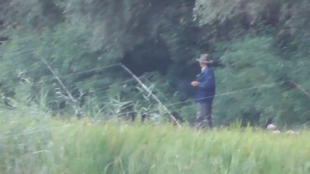 Рыбалка в Астрахани на реке Бушма. Часть 2. смотреть онлайн