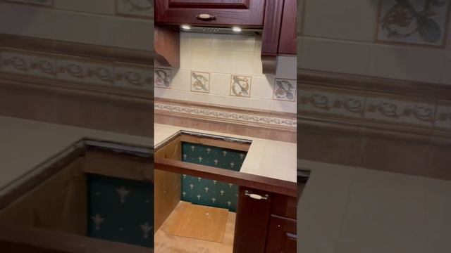 Фартук и столешница из плитки укладка плитки смотреть онлайн
