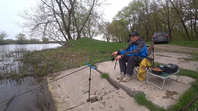 Фидер на минималках. Рыбалка после рабочего дня. смотреть онлайн