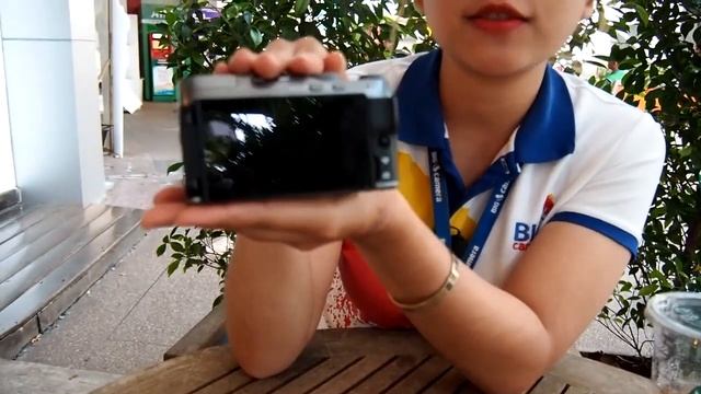 FUJIFILM X-A7 Photograph "SMARTER" смотреть онлайн
