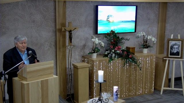 Funérailles Andrée L. JACOB смотреть онлайн