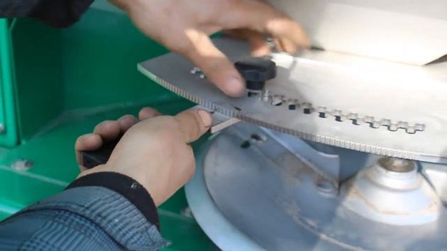 Випробування розкидача мінеральних добрив INO FERTI 1000 Компанія ПНВП ЯР-СТЕП Львів смотреть онлайн