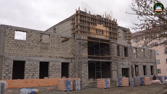 В Грозном строят три новых детских сада на 260 мест