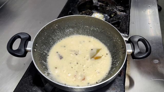 White Shahi Chicken Korma | चिकन कोरमा | How To make Chicken Korma | Chicken Korma | Chef Ashok смотреть онлайн