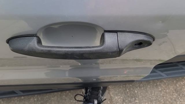 Ford Escape - FRONT DOOR LOCK ACTUATOR REPLACEMENT / REMOVAL (2001 - 2007) смотреть онлайн
