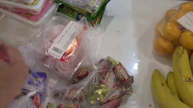 Жена укатила на неделю. Остался на хозяйстве с дочками. All inclusive для деток. смотреть онлайн
