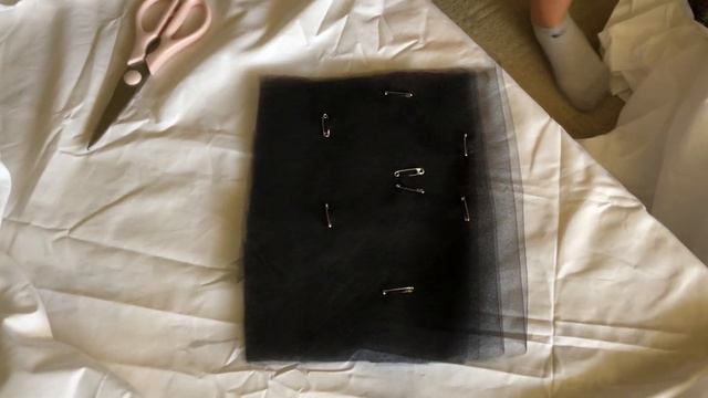 How To Make A Sheet Ghost Costume! Vlogtober Day 5! смотреть онлайн
