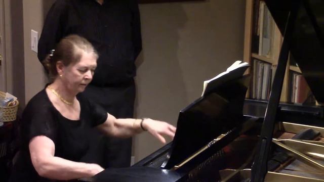 Sylvia Gray plays Chopin's Revolutionary Etude Op 10 No 12 in C minor смотреть онлайн