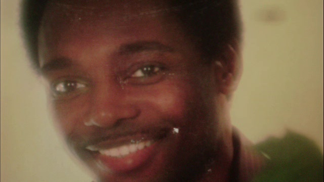 GEORGE BENSON - LIVIN 'S INSIDE YOUR LOVE смотреть онлайн