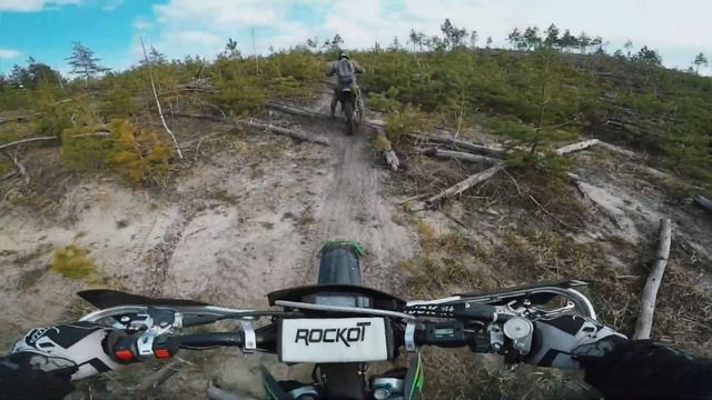 Сломал телефон во время падения на ROCKOT X300 TOXIN смотреть онлайн