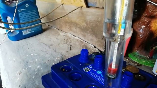 Готовим аккумулятор к зиме смотреть онлайн