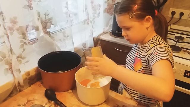 шарлотка. получится даже у детей смотреть онлайн