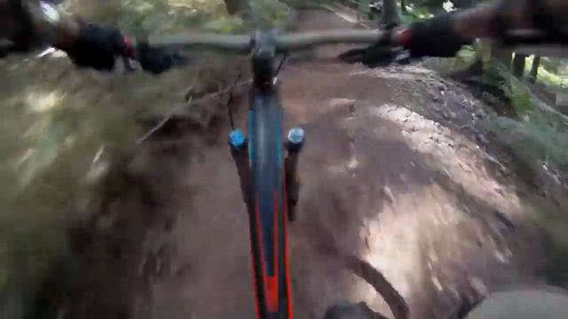 Monkey trail Upper Cliff Descent смотреть онлайн