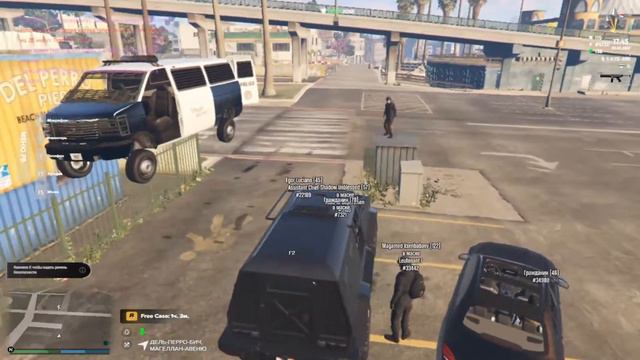 Первый день работаю в LSPD на гта 5 рп И в первый день попался ШАКАЛ смотреть онлайн
