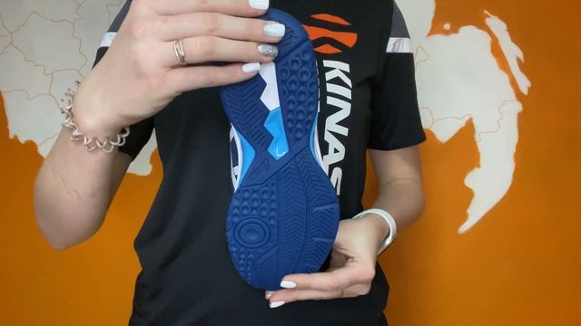 Кроссовки Asics GEL-ROCKET 9. Обзор за 30 секунд смотреть онлайн