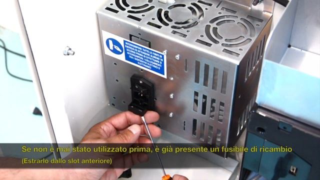 Riaccensione macchina e sostituzione fusibile Changepoint mini смотреть онлайн