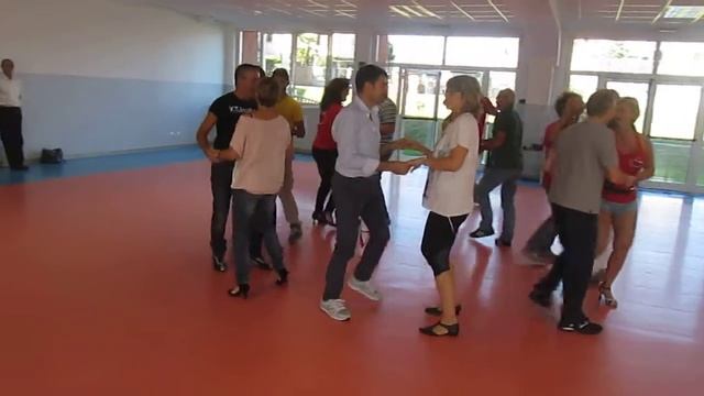rueda bachata base смотреть онлайн