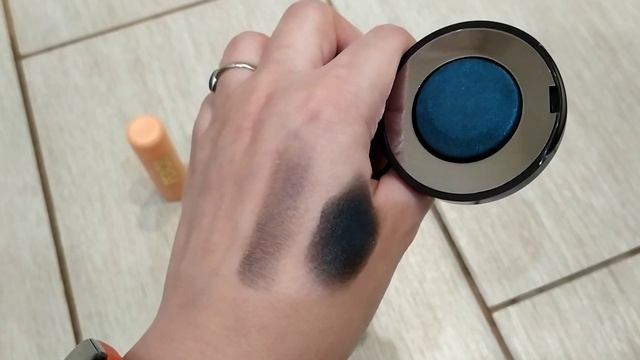 Расхламление и Пустые Баночки Январь 2021 смотреть онлайн