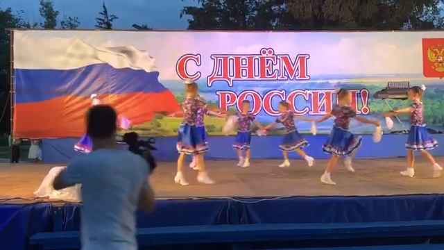 Казачий танец "Я на печке молотила" смотреть онлайн