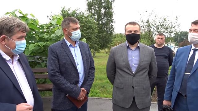 Министр ЖКХ Денис Архипов в парке в Бердске смотреть онлайн