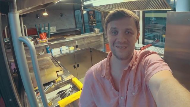 Сколько я заработал, продавая бургеры в фудтраке на ЛОБе I Бизнес на колесах смотреть онлайн