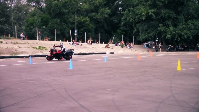 МотоДжимхана - это правильное управление Мотоциклом смотреть онлайн