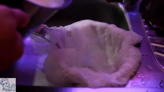 Брынза с зеленью. Brânză