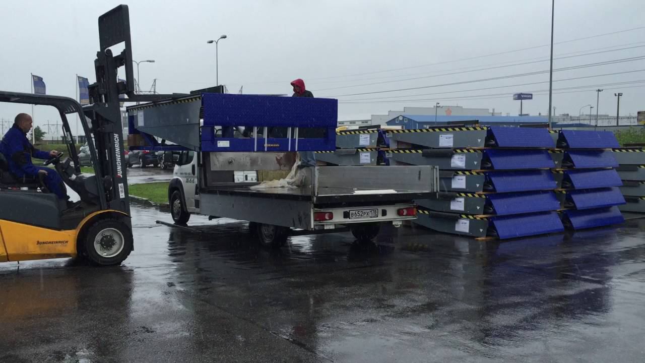 Компания "ВРАТАРЬ". Грузим товар. смотреть онлайн