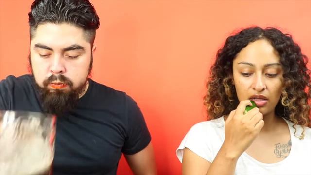 4xs Spicy Noodle Challenge| Karla Palma смотреть онлайн