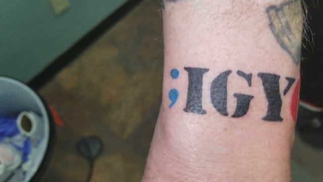 2 New Tattoos - ;IGY6 & Wolf Moon смотреть онлайн