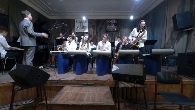 Биг бэнд Класс центра, руководитель Ильдар Тугушев. Рояль в джазе 2019. смотреть онлайн