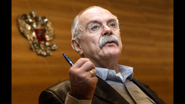 В Москве траур. Сегодня ночью умер Никита Михалков смотреть онлайн