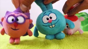 СМЕШАРИКИ и ДЯДЯ БУ: Игра в отважных защитников!