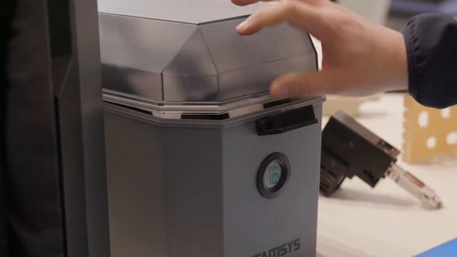 INTAMSYS launches its new desktop 3D printer at Formnext 2022 смотреть онлайн