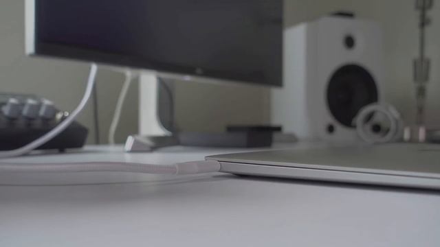 iPhone 15 - Lightning to USB-C transition - why it's better this time! смотреть онлайн