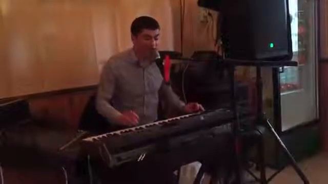 Sakit Samedov Yardan Ayrı Yasamaram