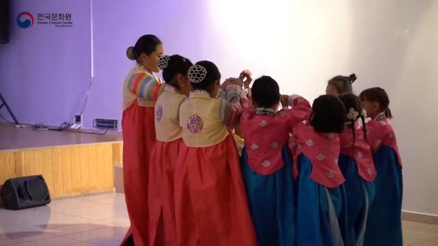 K-CULTURE ACADEMY (традиционные танцы и самульнори) (주카자흐스탄 한국문화원) смотреть онлайн