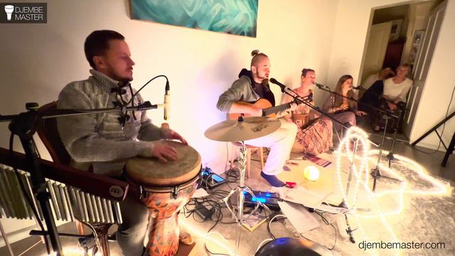 Djembe Playing Welcome Home Song смотреть онлайн