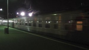 Электровоз ЧС7-227 подает под посадку состав поезда "Приосколье" № 057В, Москва - Старый Оскол