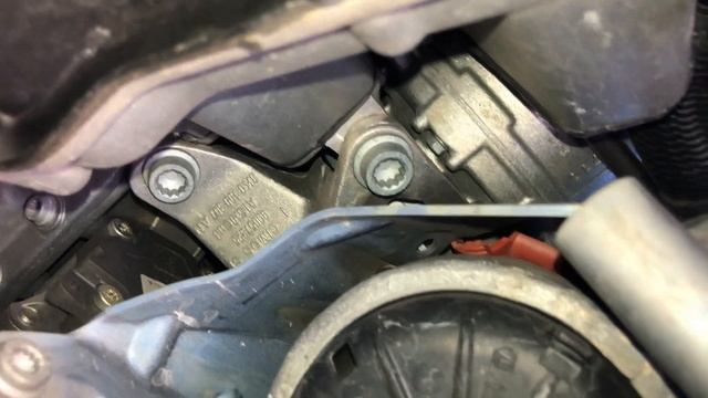 Audi S5 failed engine mounts (what you need to know) смотреть онлайн