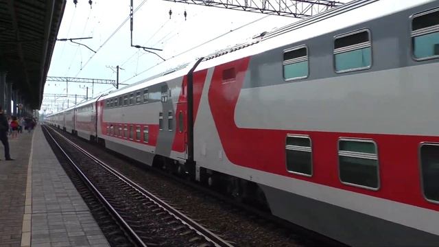 Электровоз ЭП2К-362 со скорым двухэтажным поездом №21 "Ульяновск - Москва" смотреть онлайн