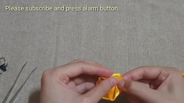 Amazing Ribbon Flower Work - Hand Embroidery Flowers Design - Sewing Hacks - Easy Flower Making смотреть онлайн