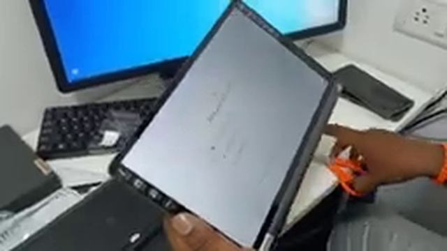 Lenovo Yoga Smart Tab with Google Assistant Unboxing in Telugu смотреть онлайн