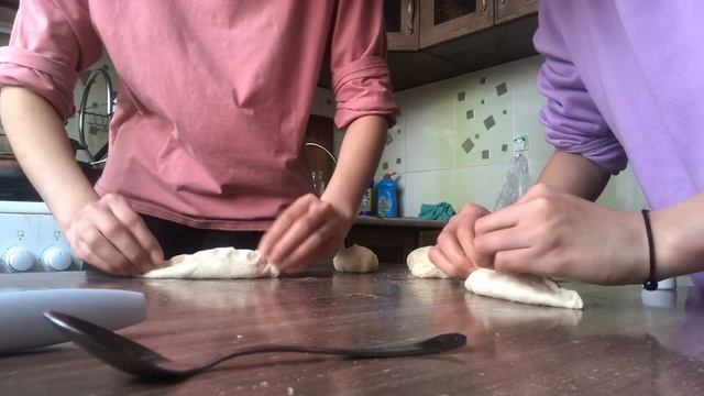 Пирожки с джусаем и яйцами. Очень вкусно ? смотреть онлайн