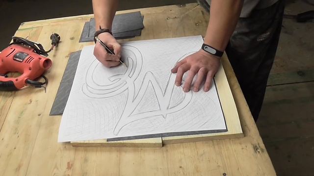 Монограмма для свадьбы, резьба по дереву смотреть онлайн