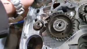 Восстанавливаем оси шестерёнок на Volkswagen Transporter T5 2 5D UIS PDE, AXD