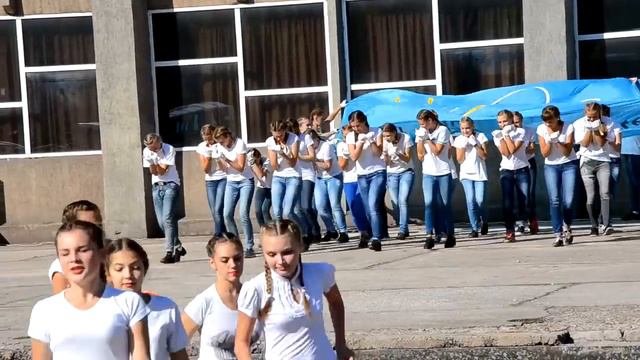 Флешмоб ко дню города. Алчевску 121 год! 16 сентября 2016 смотреть онлайн
