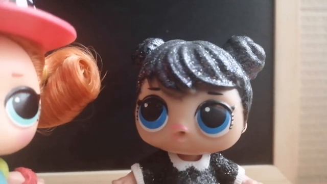 Безответственная МАМА. 😒 Кто ПОМОГ КАРИНЕ подтянуться по учёбе? 😯 смотреть онлайн