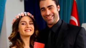 ПРАВДА О ЛИЧНОЙ ЖИЗНИ АКТЕРОВ «ЧЁРНО-БЕЛАЯ ЛЮБОВЬ»/ Siyah Beyaz Ask: БИРДЖЕ АКАЛАЙ И ИБРАГИМ ЧЕЛИКО